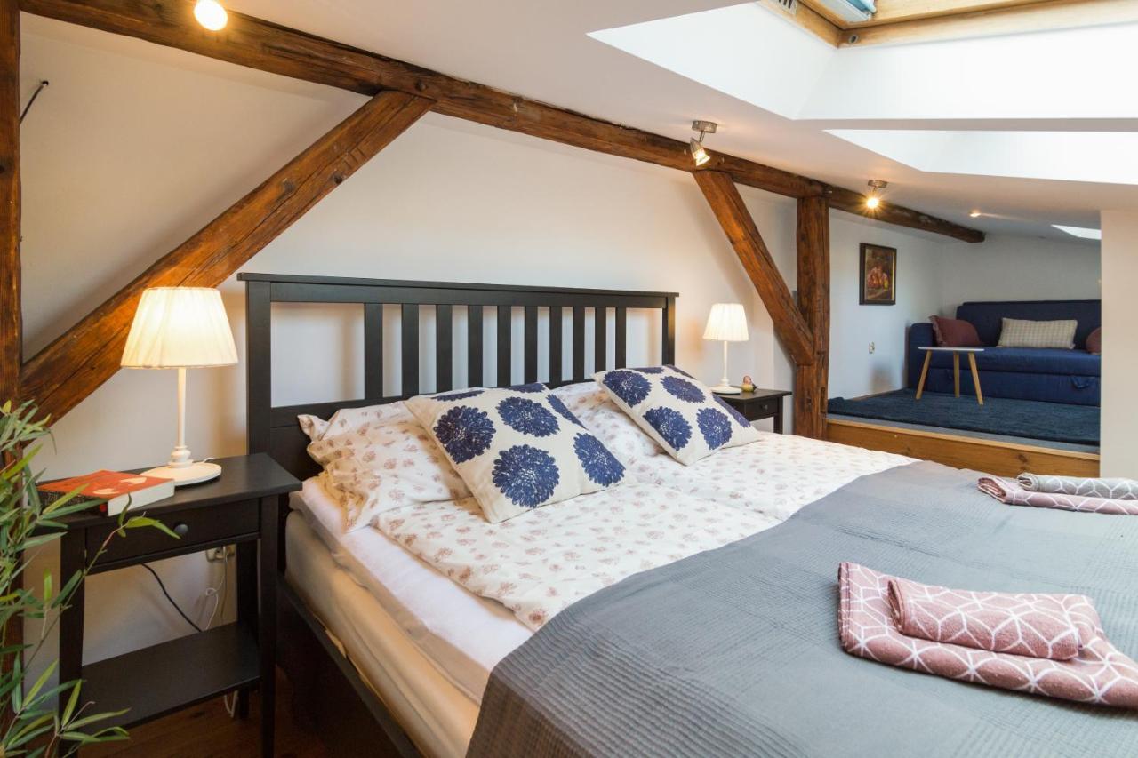 Appartement Lovers Nest à Cracovie Extérieur photo
